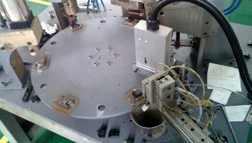 在線白色噴碼機(jī)